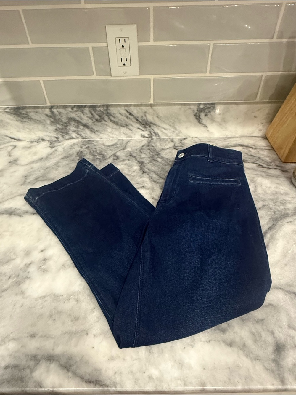 Anthropologie Maeve Dark Indigo Cropped Jeans